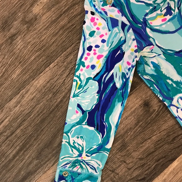 🚫Two Lilly SOLD🚫 - Picture 5 of 6